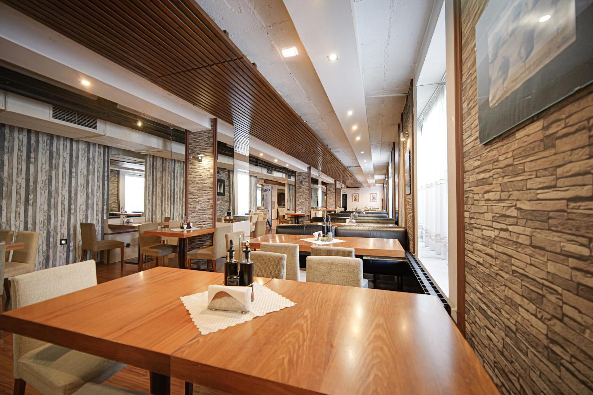 Riverside Boutique Hotel